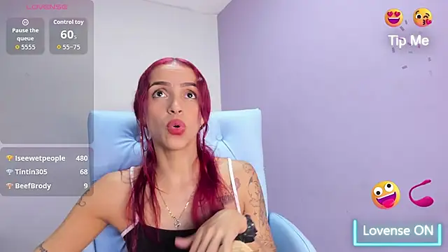 _candy_jade_'s cam snapshot