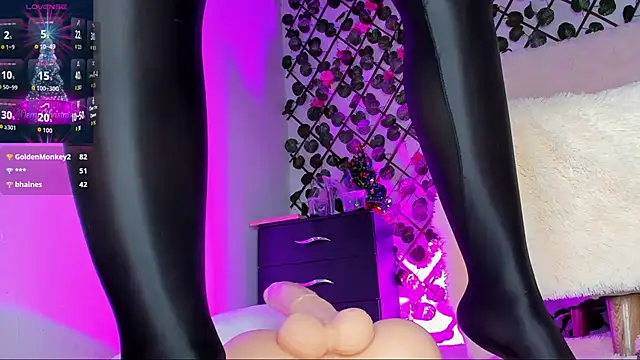 isabel_jaames's cam snapshot