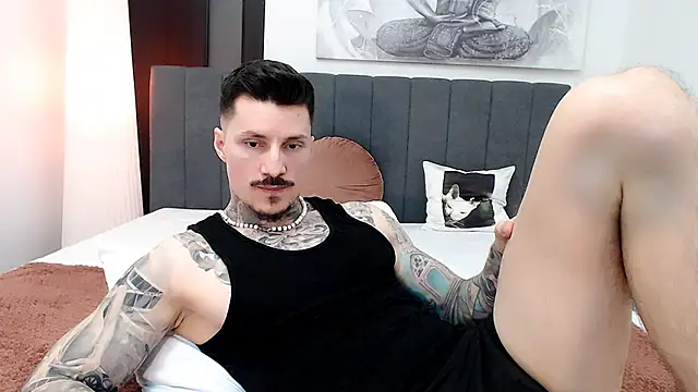 tyago_doll's cam snapshot