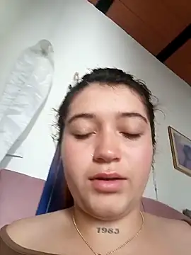 Karina_Leon's cam snapshot