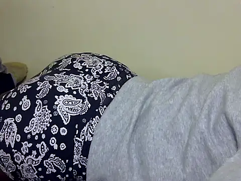 Sexxy_slim_honey's cam snapshot