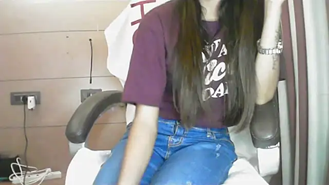 collage_hoty's cam snapshot