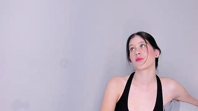 sara__jones_gh's cam snapshot