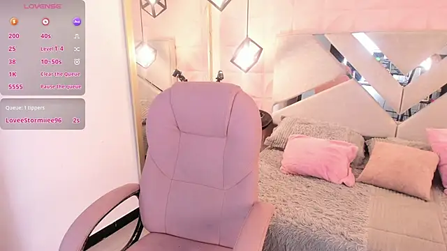 im_angelica's cam snapshot