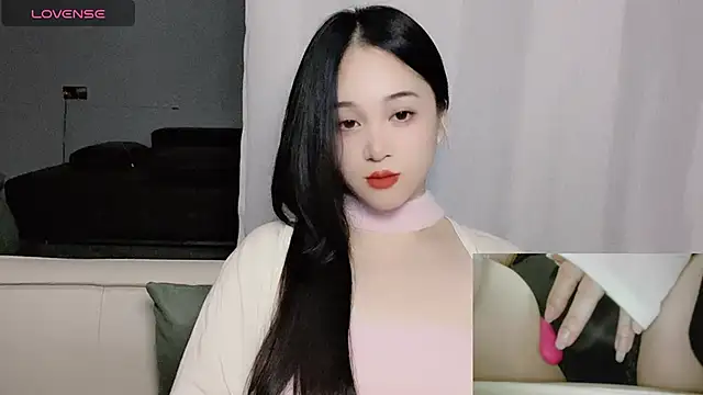 woaiqinqin's cam snapshot