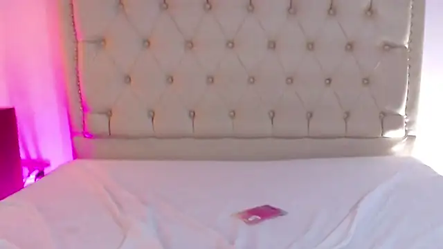 Lia_Lean's cam snapshot