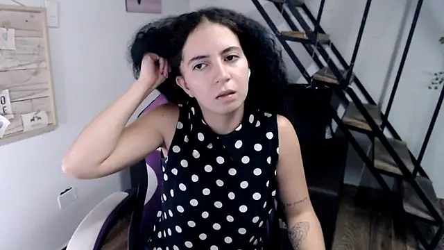 samantha_baby_'s cam snapshot