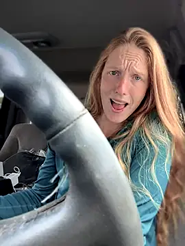 GoldenFlameGoddess live sex cam