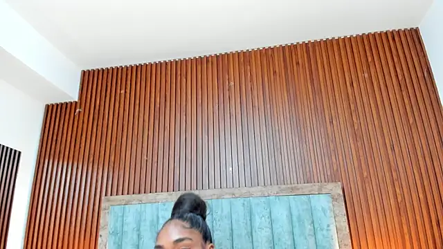 Ivyy_Fox_'s cam snapshot