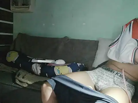 boyhigh1997 live sex cam