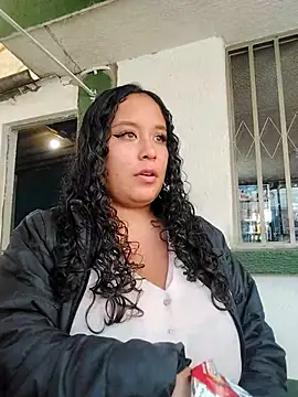 You-sexy-starr's cam snapshot