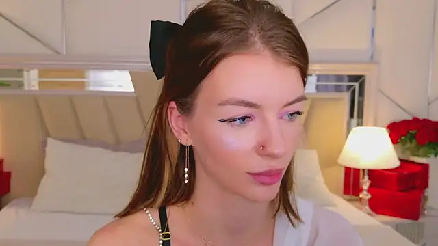 MeganMour's cam snapshot