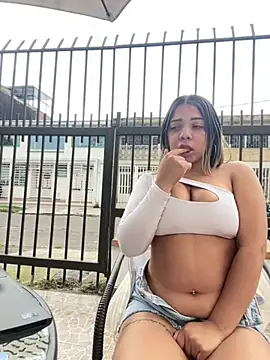 Ada_Pink's cam snapshot