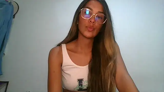 Juanabrunette7's cam snapshot