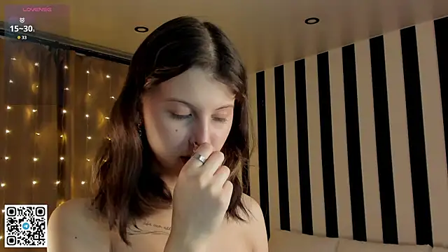 LorinaMaffitt's cam snapshot