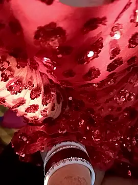 HOT-CPL-11's cam snapshot