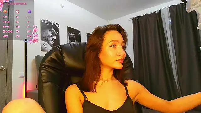 Lisa_Shultz's cam snapshot