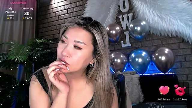 nicky_owl's cam snapshot