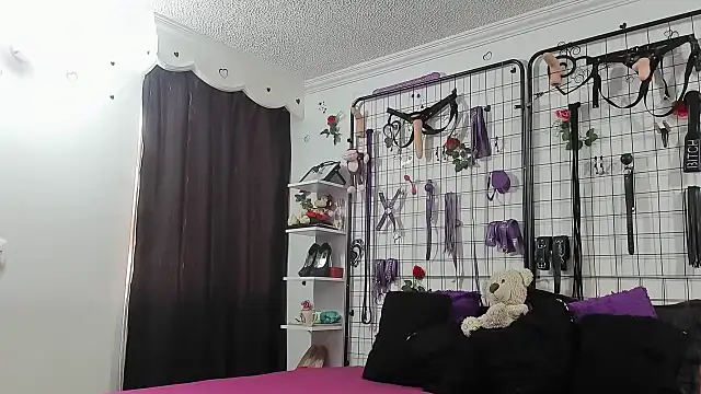 abby_eemily's cam snapshot