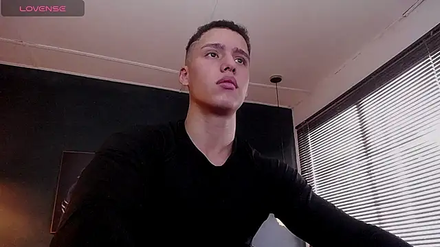 deivid_parker's cam snapshot