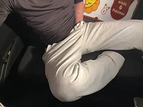 SPOTSCAMEL live sex cam