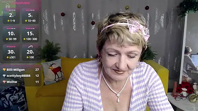 SexyGrandma_'s cam snapshot