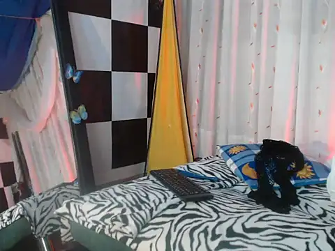 kendraof's cam snapshot