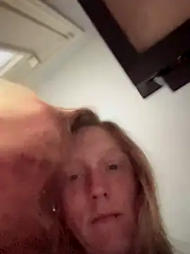 GoldenFlameGoddess's cam snapshot