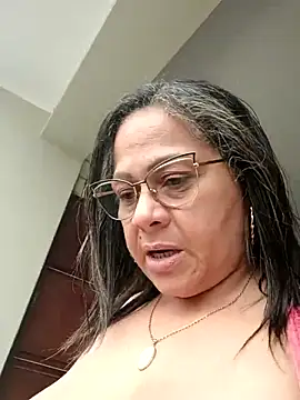 Angie_milf50's cam snapshot