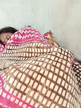 V_HOT_CUTE's cam snapshot