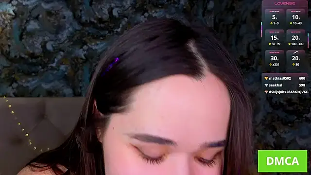 KateBleare live sex cam