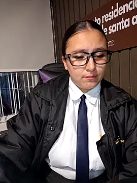 Cute_Penelope's cam snapshot