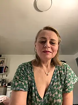 ToriLove777's cam snapshot