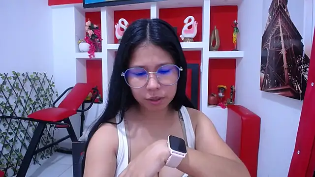 Letty_Plugxo's cam snapshot