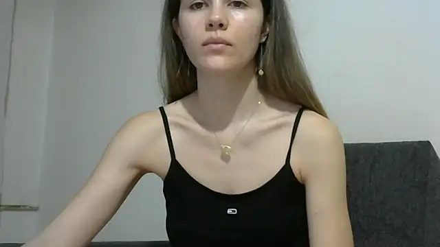 Erii18's cam snapshot