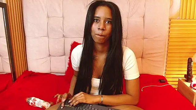 madih_love's cam snapshot