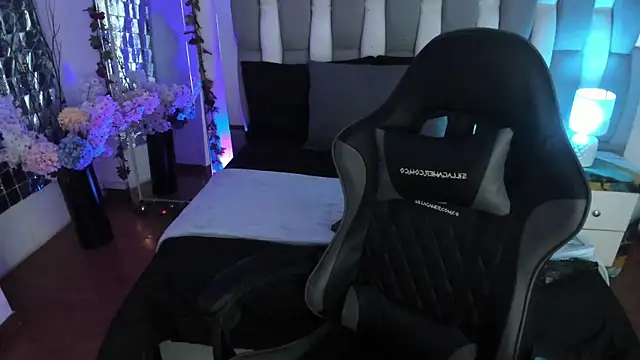 Adaara_Rey's cam snapshot