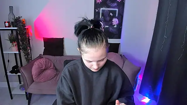 Leila_xxBaby live sex cam