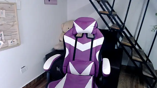 samantha_baby_'s cam snapshot