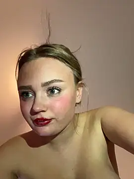 CherryEmmy's cam snapshot