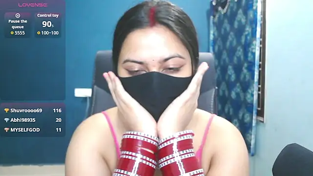 SassyWildCouple's cam snapshot