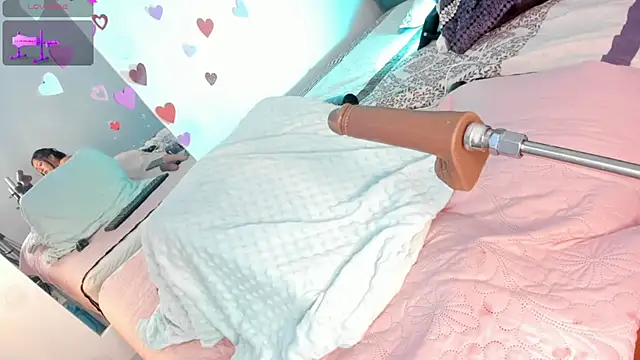 Hilary_Smile_'s cam snapshot