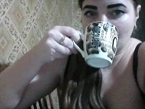 Elizabeth_Meow's cam snapshot