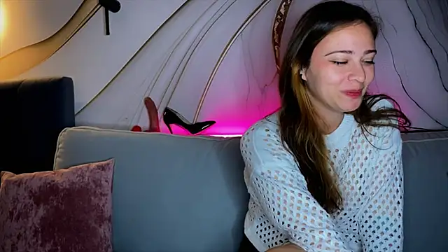 princess_of_attention's cam snapshot