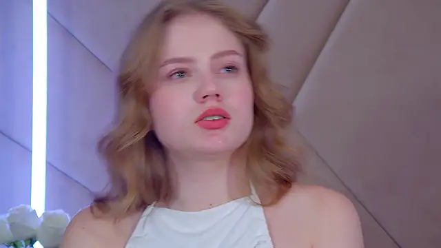 SelinSwarovski live sex cam