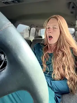 GoldenFlameGoddess's cam snapshot