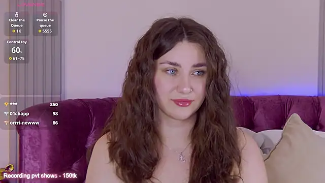 KiraBarlows's cam snapshot