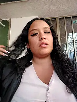 You-sexy-starr's cam snapshot