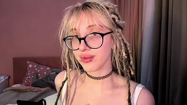 Milkmoriee's cam snapshot