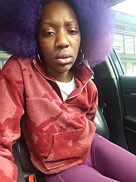 oliviaprettypussy's cam snapshot